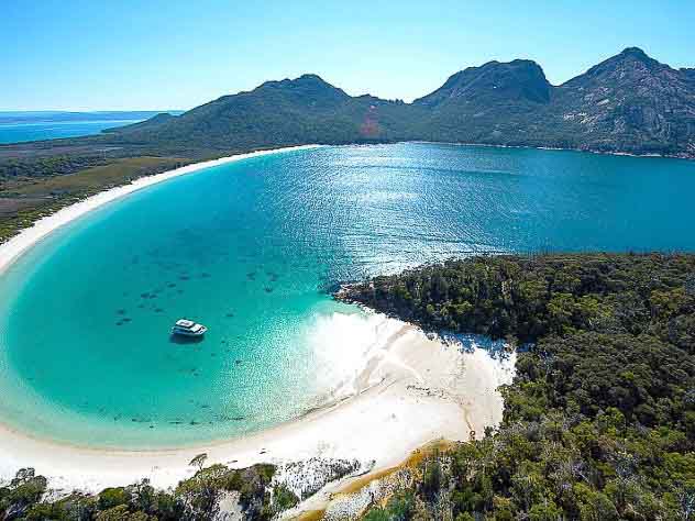 Located on Tasmania’s Freycinet Peninsula, this little piece of paradise has been named one of the top 10 beaches in the world. Soak up the dese...