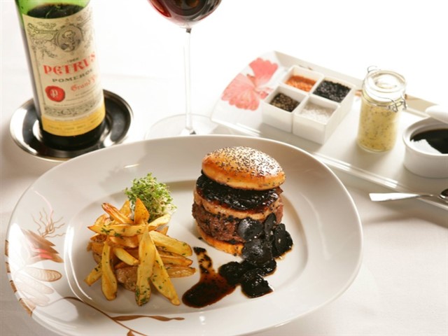 $75 (or $5000 when paired with wine)<br />Fleur, Las Vegas<br /><br />Hubert Keller originally gained burger fame for The Fleurburger which was served...