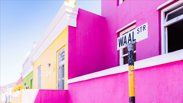 Whether you’re after a hearty meal or a complete experience where you’re taken on a cooking tour, the Bo Kaap is all about Cape Malay cuis...