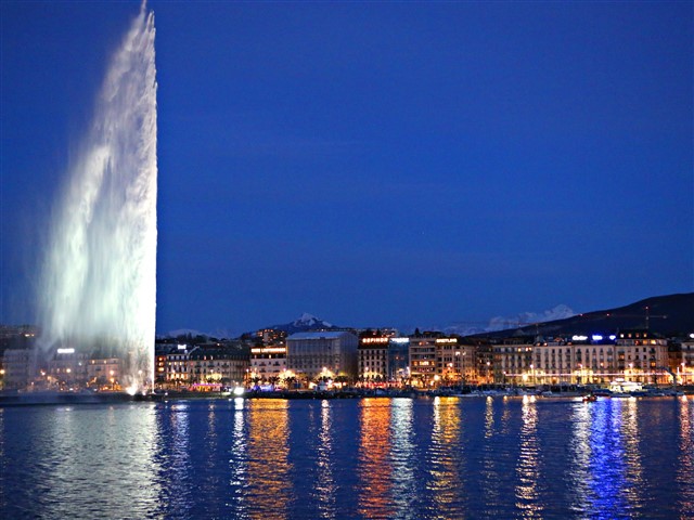 The Jet d’Eau is one of the world’s highest fountains and it’s located in Geneva, Switzerland. Although its construction price is un...