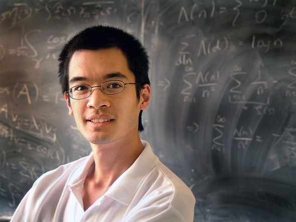 Terence Tao is an Australian mathematician born in 1975. He’s currently one of the smartest people 2017 with an incredible IQ of 230 points. At ...