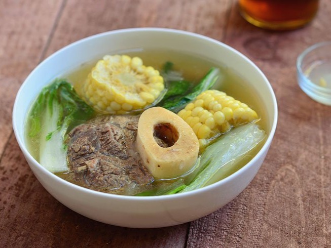 Bulalô is a beef dish from the Philippines. It is a light colored soup that is made by cooking beef shanks and mar...